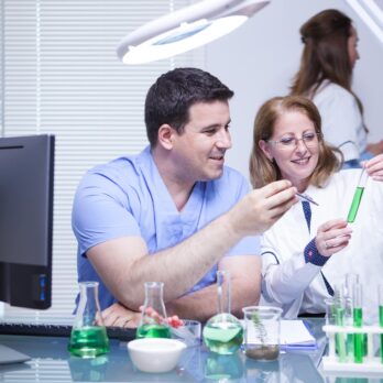 Importance of Translation Services for Life Sciences During the Early Stages of Drug Launch