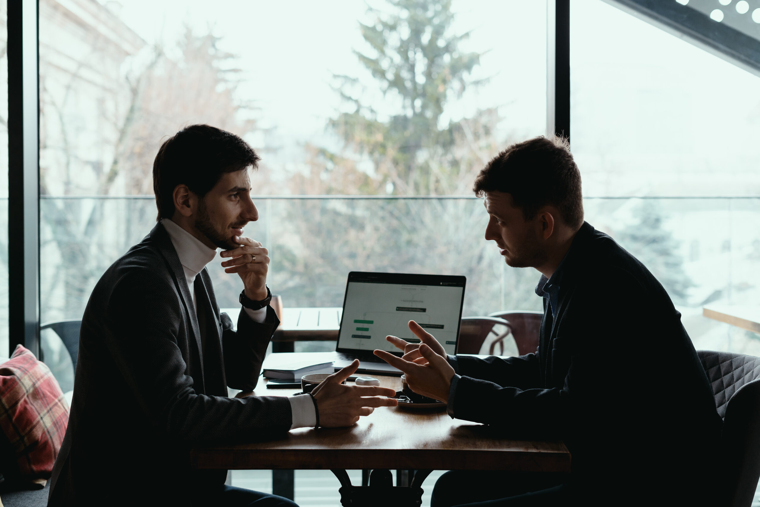 Why Professional Interpretation Is Critical in Healthcare Settings The Stakes of Communication in Healthcare